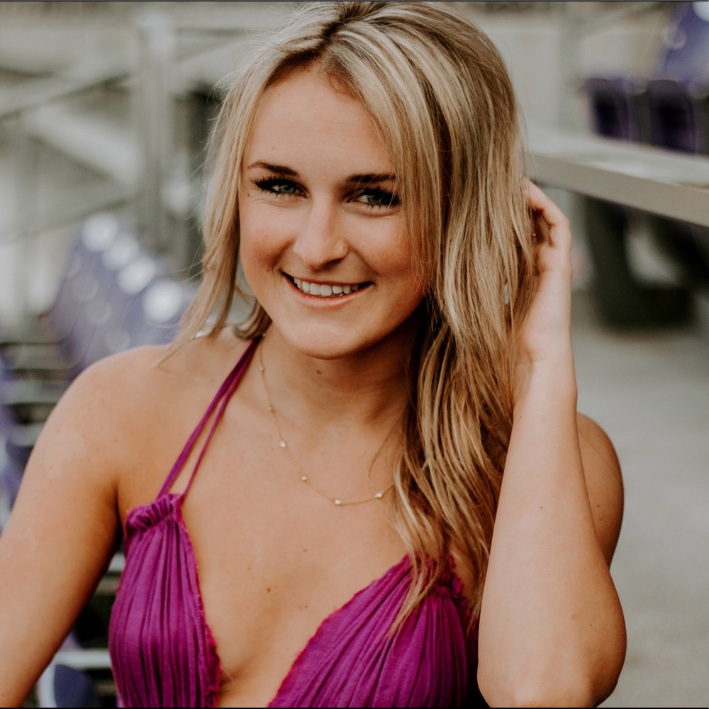 Meet your Posher, Emma